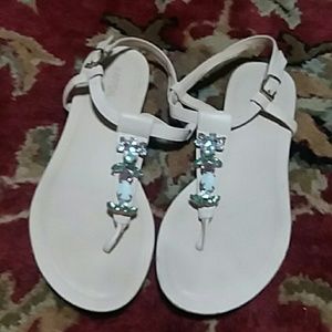 Nwot size 9 BEIGE JEWELED SANDALS